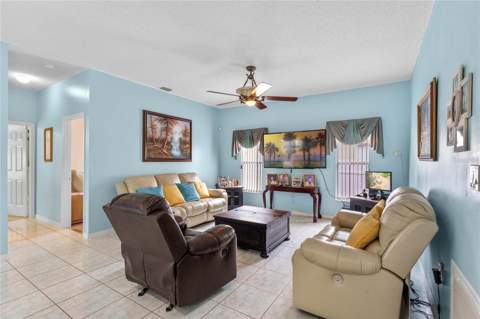 323 Alegriano Court, Kissimmee FL - photo 15 of 48