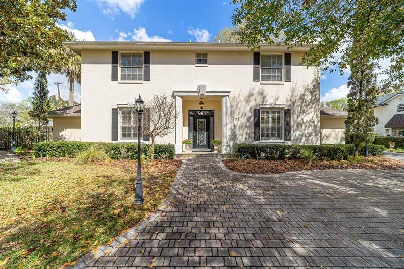 5 bedroom Single Family Residence at 905 SE 12th Street, Glenview, Ocala — photo 3