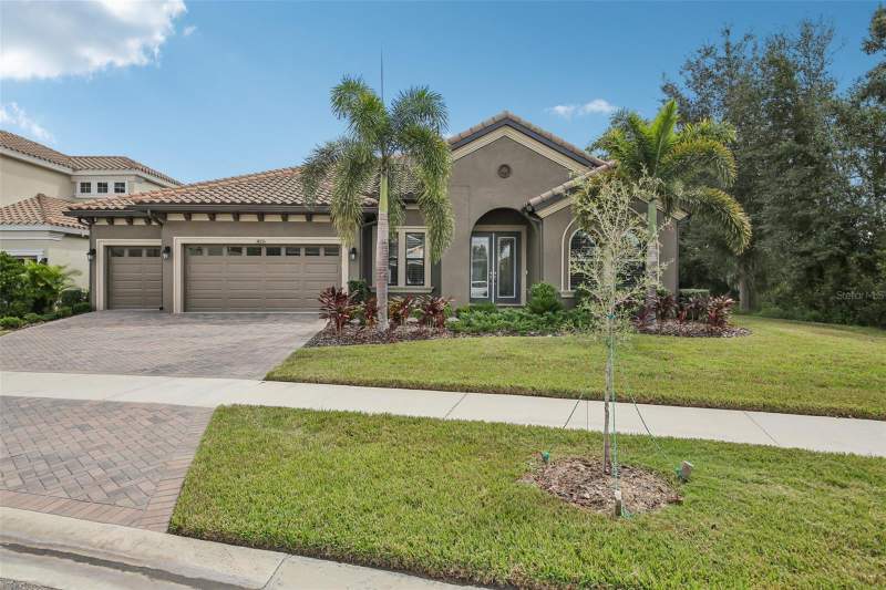 4 bedroom Single Family Residence at 14235 SWISS BRIDGE DRIVE, OKERLUND RANCH SUB, RIVERVIEW — photo 1