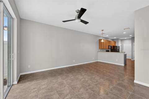 5028 White Sanderling Court, Tampa FL - photo 21 of 60