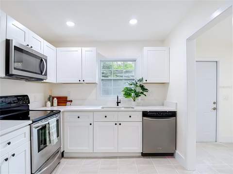 8010 N 13th Street, Tampa FL - photo 11 of 39