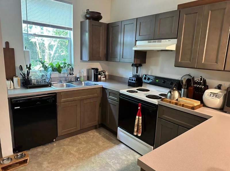 2 bedroom Condominium at 3940 SW 20th Avenue #1107, Kensington Park, Gainesville — photo 3