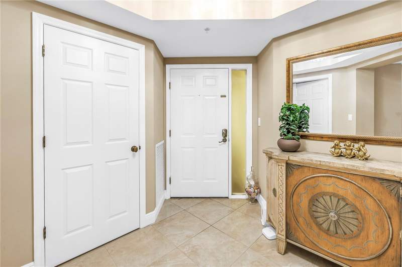 3 bedroom Condominium at 16750 Gulf Boulevard #313, Tides Beach Club Condo, North Redington Beach — photo 4