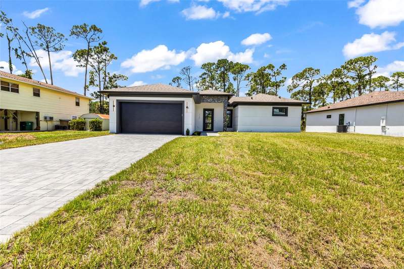 4 bedroom Single Family Residence at 1105 Cornelius Boulevard, Port Charlotte Sec 048, Port Charlotte — photo 2