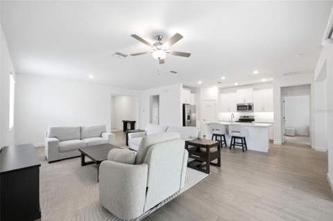 9776 Minnow Ray Drive, Land O Lakes FL - photo 12 of 44