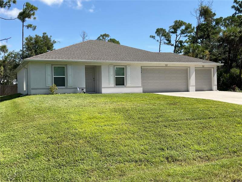 3 bedroom Single Family Residence at 18158 Charter Avenue, Port Charlotte Sec 014, Port Charlotte — photo 2