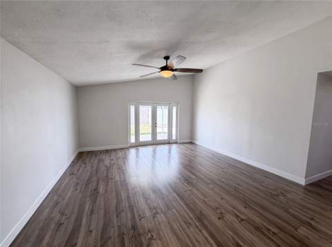 3800 Seminole Drive, Orlando FL - photo 9 of 31