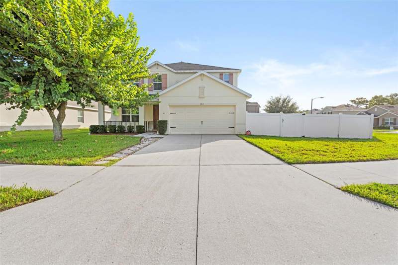 5 bedroom Single Family Residence at 3915 Bramblewood Loop, Sterling Hill Ph 2A, Spring Hill — photo 3