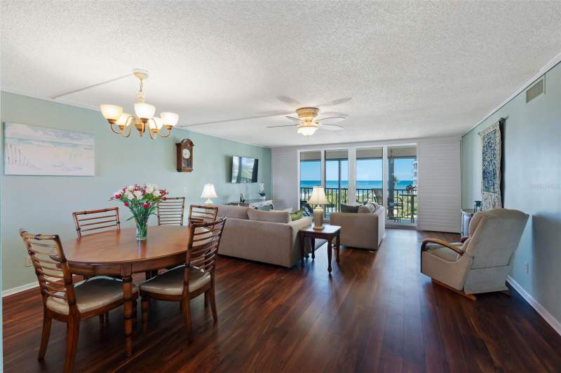 2 bedroom Condominium at 1581 Gulf Boulevard #403N, Harbour The Condo, Clearwater — photo 5
