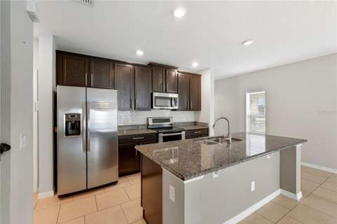 1617 Mohegan Boulevard, Kissimmee FL - photo 8 of 50