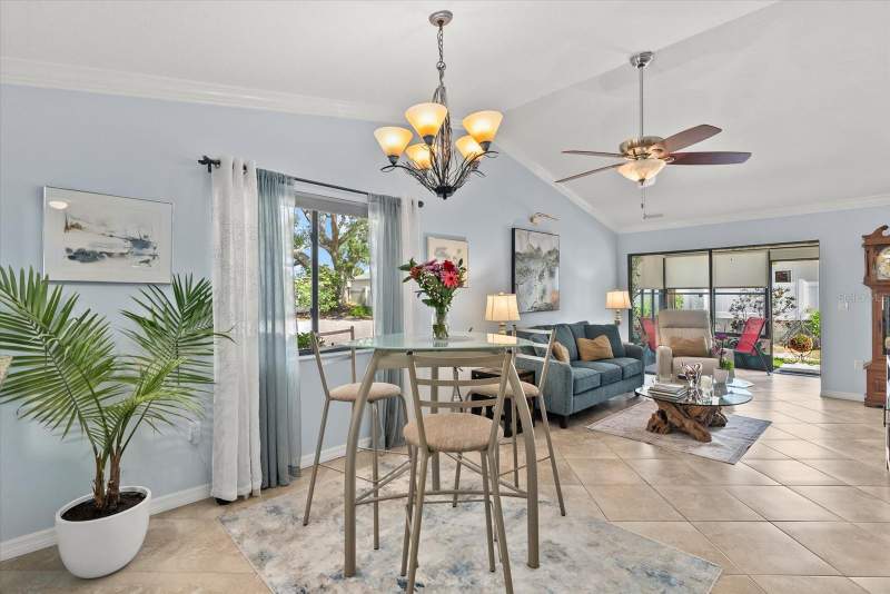 2 bedroom Villa at 2723 60th Avenue Drive #2723, Huntington Woods Ph II, Bradenton — photo 2