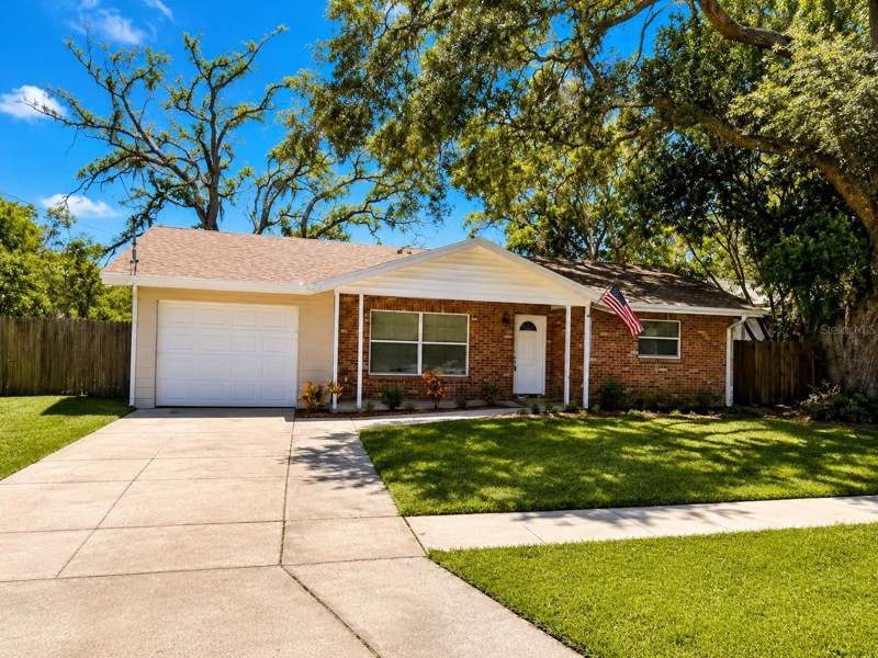 College Village Homes for Sale in Tampa, FL