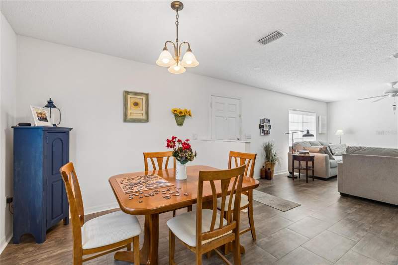 3 bedroom Townhouse at 4009 Dolphin Drive, Riverwalk At Waterside Island, Tampa — photo 5