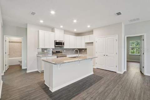 28 Wood Acre Lane, Palm Coast FL - photo 12 of 36