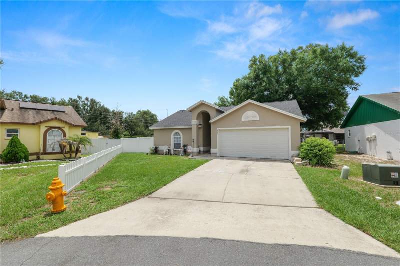 3 bedroom Single Family Residence at 6201 Vintage Drive, Vineyard, Lakeland — photo 2
