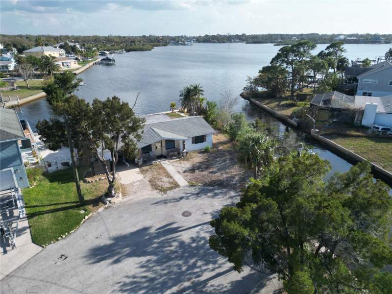 2 bedroom Single Family Residence at 8402 DAMEN LANE, MARTHAS VINEYARD, PORT RICHEY — photo 1