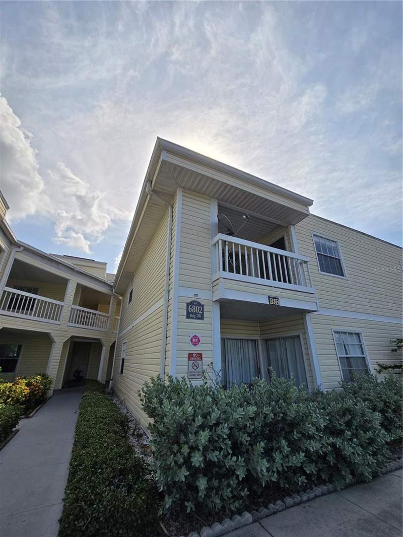 2 bedroom Condominium at 6802 Stones Throw Circle #14206, Stones Throw Condo, St Petersburg — photo 2