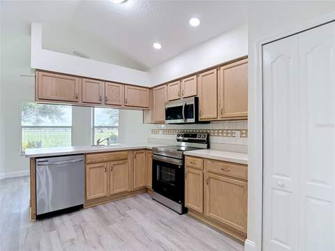 13203 Golf Ridge Place, Hudson FL - photo 19 of 65