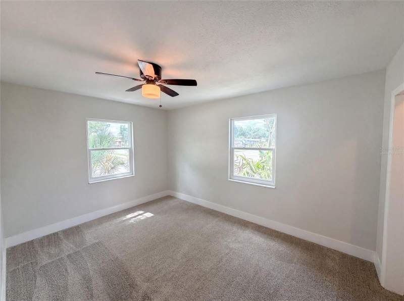 2 bedroom Single Family Residence at 2596 38th Avenue, Coolidge Park, St Petersburg — photo 4