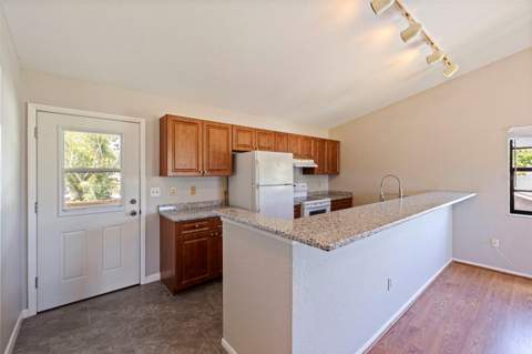 334 Crosswinds Drive, Palm Harbor FL - photo 7 of 36