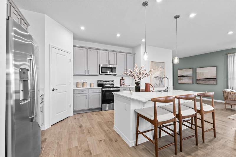 4 bedroom Single Family Residence at 10176 Morning Meadowlark Trail, Oakfield Trails, Parrish — photo 2