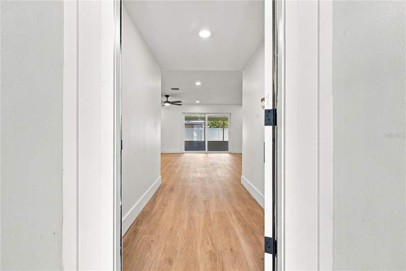 3 bedroom Single Family Residence at 1630 Dale Circle, Amberlea, Dunedin — photo 4