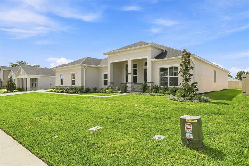 4 bedroom Single Family Residence at 3811 WOLVES CREEK PLACE, WILLOW RUN, APOPKA — photo 2