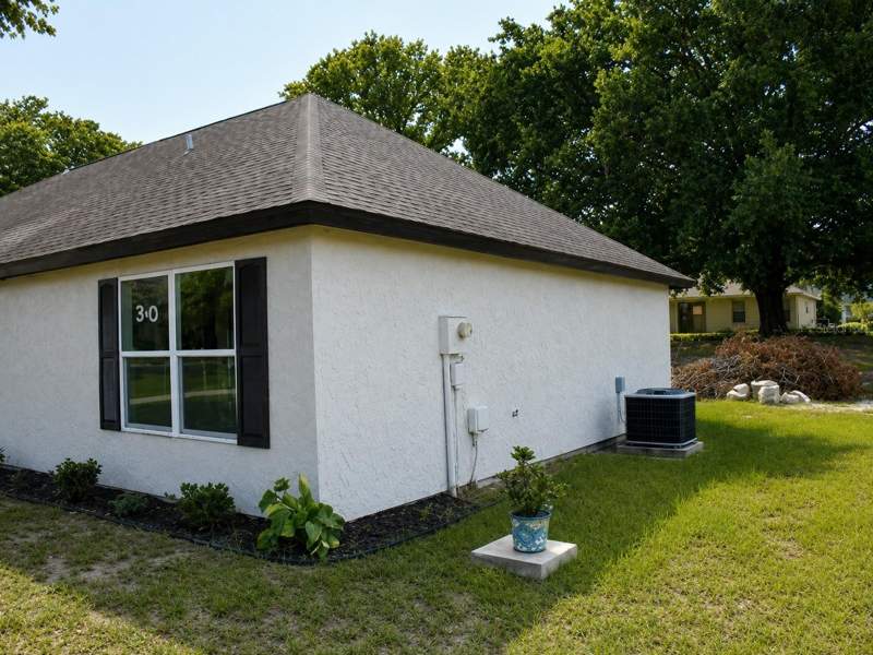 3 bedroom Single Family Residence at 340 Emerald Road, Silver Spgs Shores Un #28, Ocala — photo 2