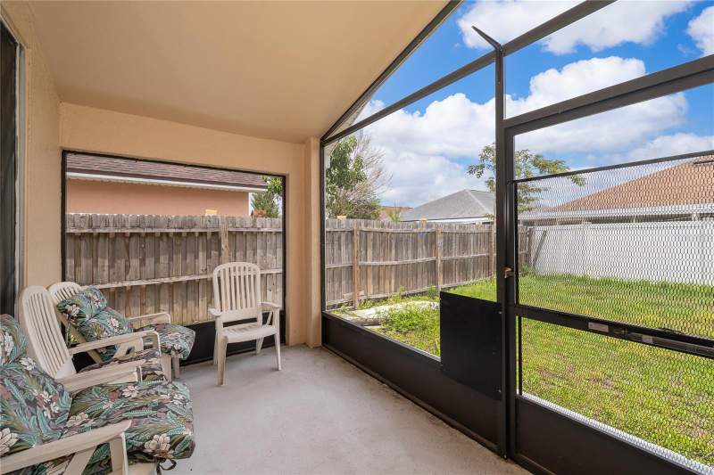 4 bedroom Single Family Residence at 7978 ELMSTONE CIRCLE, WOODSTONE SUB, ORLANDO — photo 4
