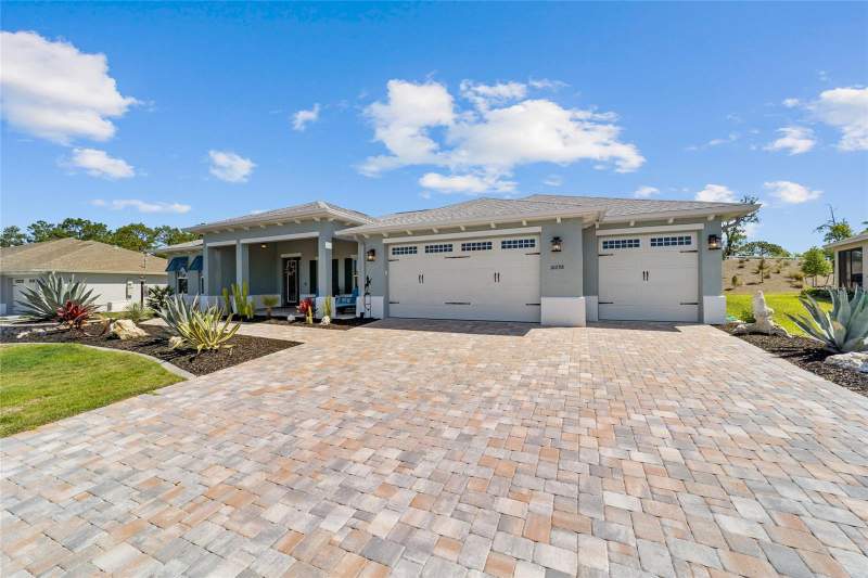 2 bedroom Single Family Residence at 10298 SW 96th Loop, On Top Of The World, Ocala — photo 2
