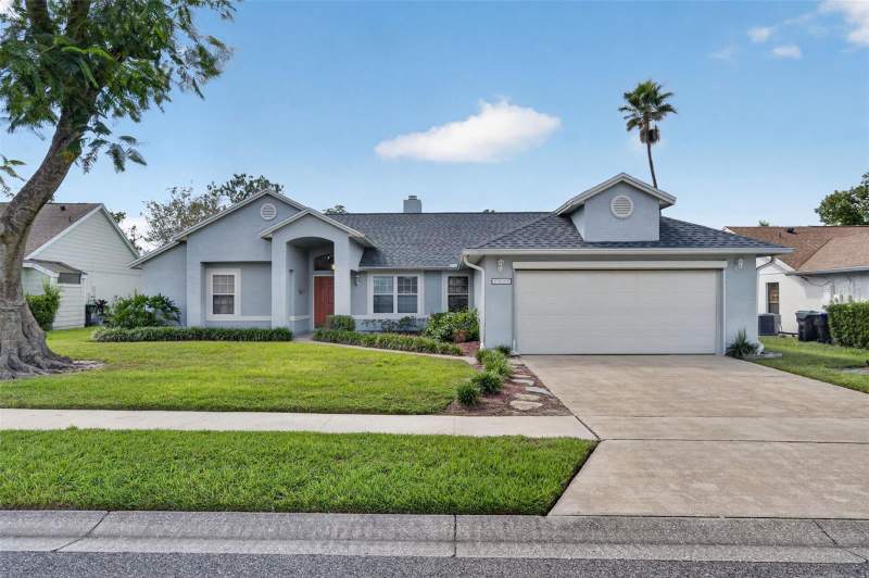 3 bedroom Single Family Residence at 2925 Eagle Lake Drive, Eagles Landing At Hunters Creek, Orlando — photo 2