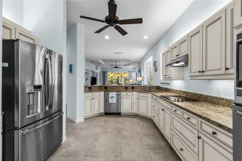1621 Lancashire Drive, Venice FL - photo 7 of 59