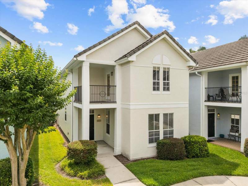 The Villas At Carrollwood Condo