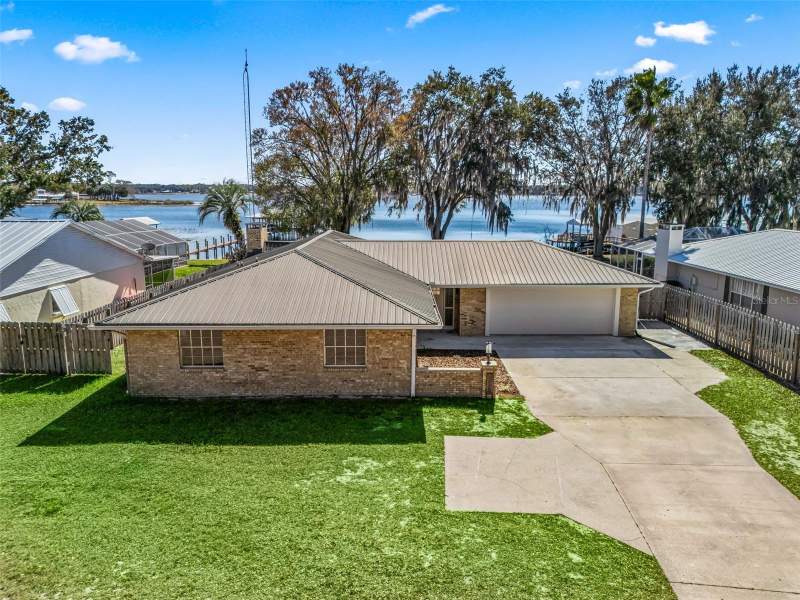 3 bedroom Single Family Residence at 10916 SE Timucuan Road, Johnson Wallace E Jr, Summerfield — photo 2