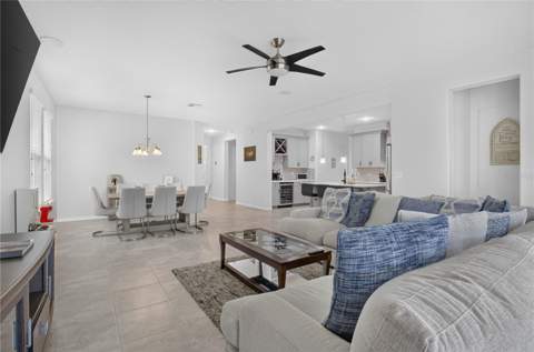 8163 Corkfield Avenue, Orlando FL - photo 7 of 36