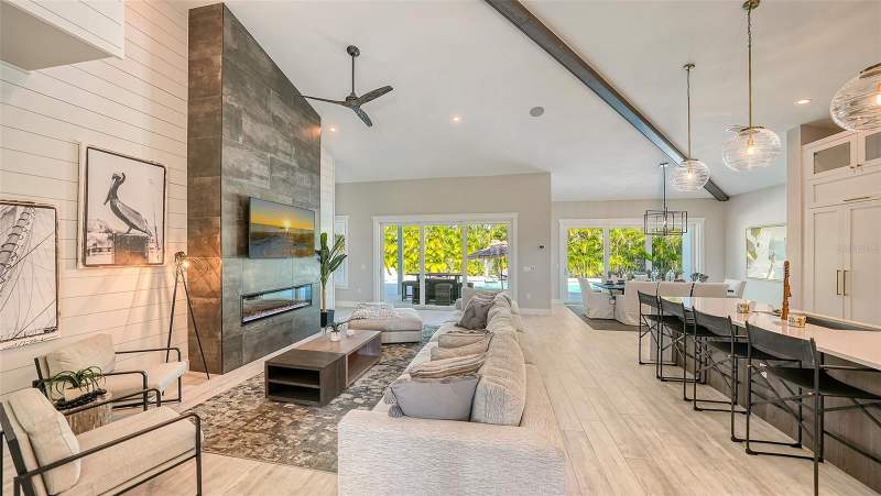 4 bedroom Single Family Residence at 7904 20th Place, Palma Sola Grande, Bradenton — photo 4