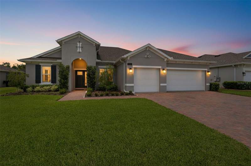 2 bedroom Single Family Residence at 19819 Tattnall Way, Cascades At S H Plant Ph 1 Rep, Brooksville — photo 3