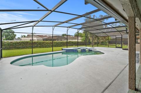 7437 Pinemount Drive, Orlando FL - photo 8 of 43