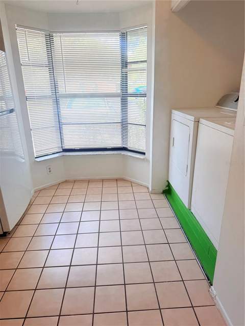 2919 Prince Oak Court, St Cloud FL - photo 8 of 12