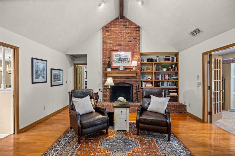 4 bedroom Single Family Residence at 2801 SE 14th Street, Hidden Estate, Ocala — photo 4