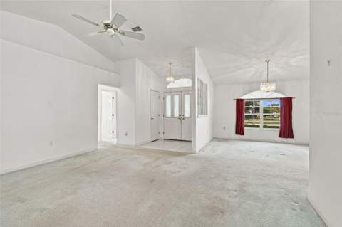 4342 Hedgewood Avenue, Spring Hill FL - photo 8 of 74