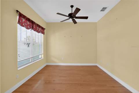 10104 Balcony Street, New Port Richey FL - photo 15 of 35