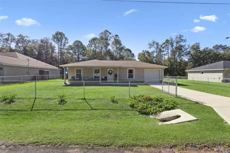 3 bedroom Single Family Residence at 61 Guava Trail, Silver Spgs Shores Un #38, Ocklawaha — photo 2