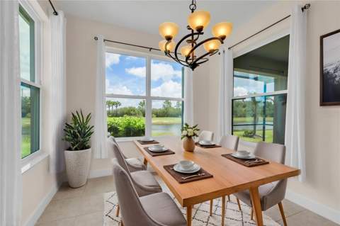 15433 Santa Pola Drive, Wimauma FL - photo 11 of 42