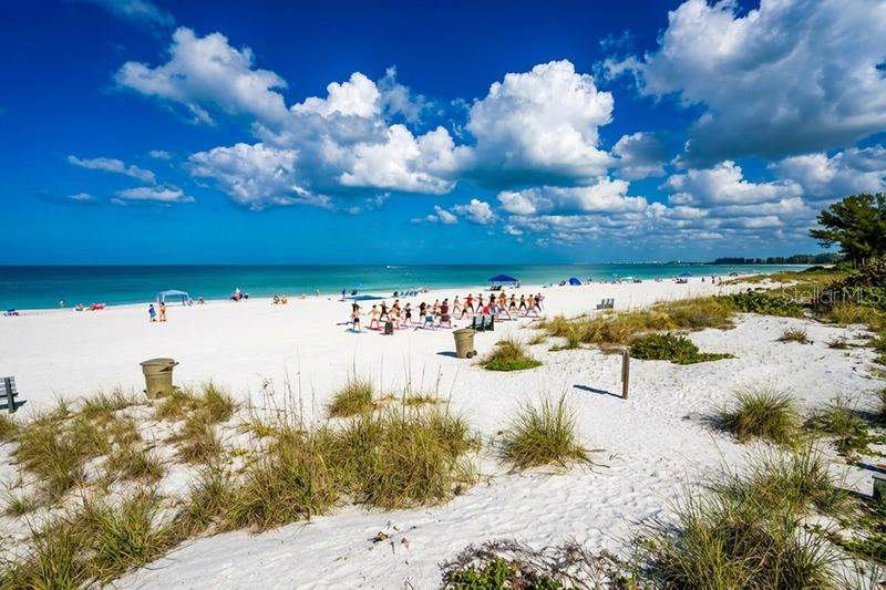 2 bedroom Condominium at 1800 Pass-A-Grille Way #2, Kel - Bren Condo, St Pete Beach — photo 4