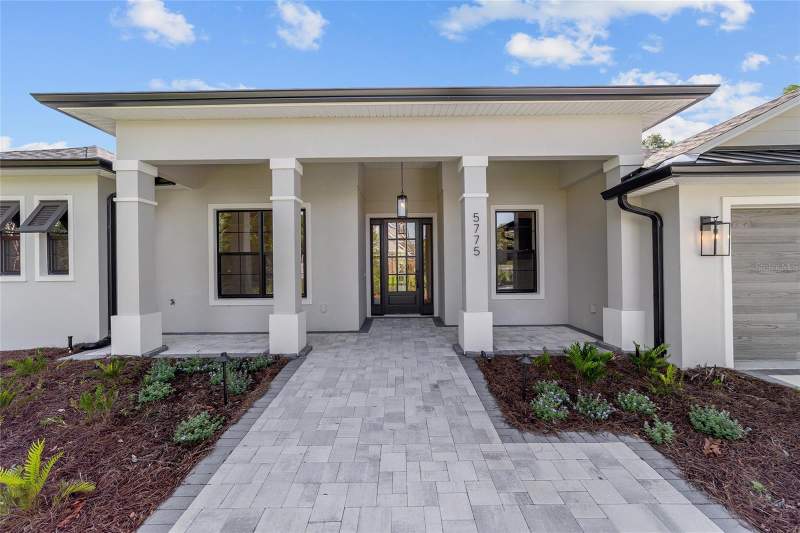 4 bedroom Single Family Residence at 5775 SW 43rd Place, Hunt Club/Fox Point, Ocala — photo 2