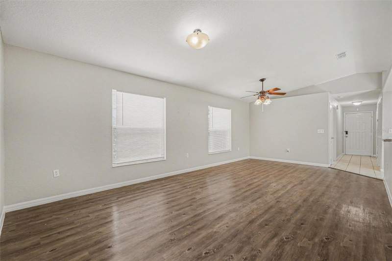 3 bedroom Single Family Residence at 23110 Dover Drive, Lake Padgett Estates East, Land O Lakes — photo 3
