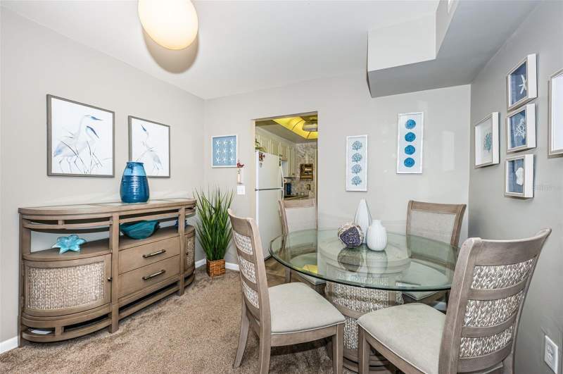 2 bedroom Condominium at 5955 18th Street #7, Town Apts Condo, St Petersburg — photo 4