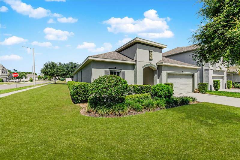 4 bedroom Single Family Residence at 3040 Sanderling Street, Highland Meadows Ph 3, Haines City — photo 3