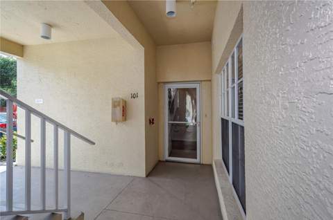19355 Water Oak Drive #101, Port Charlotte FL - photo 8 of 92